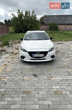 Седан Mazda 3 2015 в 