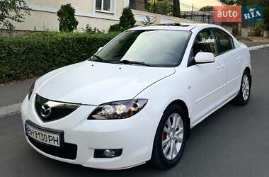 Седан Mazda 3 2008 в Ізмаїлі