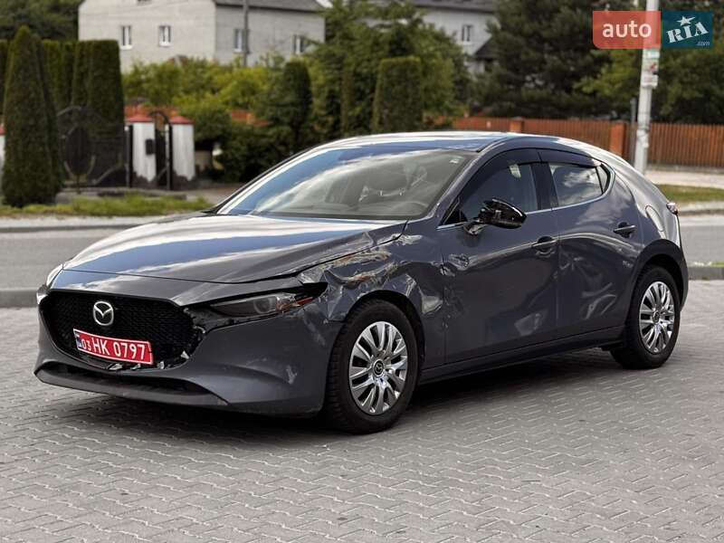 Mazda 3 2019