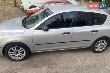 Хетчбек Mazda 3 2005 в Кам'янському