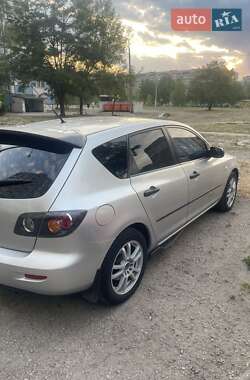 Хэтчбек Mazda 3 2005 в Каменском