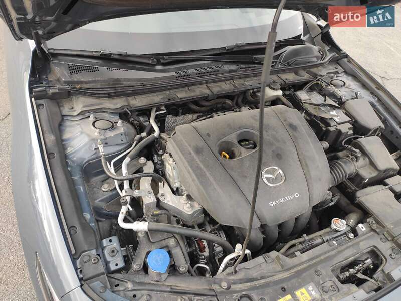 Хэтчбек Mazda 3 2019 в Днепре