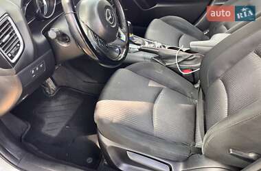 Хэтчбек Mazda 3 2015 в 