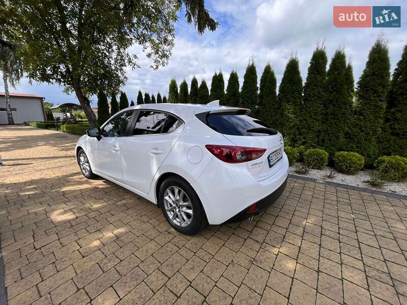 Хэтчбек Mazda 3 2015 в Львове фото 7 Хэтчбек Mazda 3 2015 в Львове