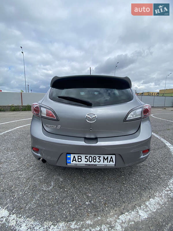 Хэтчбек Mazda 3 2012 в Виннице