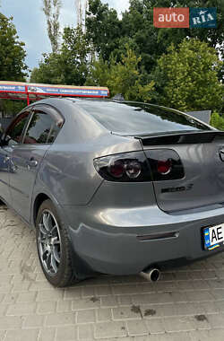Седан Mazda 3 2007 в 