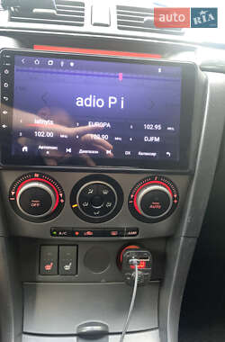 Седан Mazda 3 2007 в 
