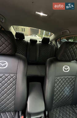 Седан Mazda 3 2007 в 