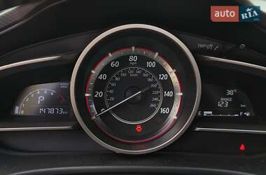 Седан Mazda 3 2015 в 
