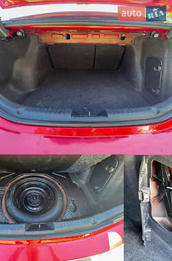Седан Mazda 3 2016 в Днепре