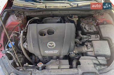 Седан Mazda 3 2016 в Днепре