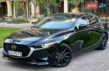 Седан Mazda 3 2019 в Киеве