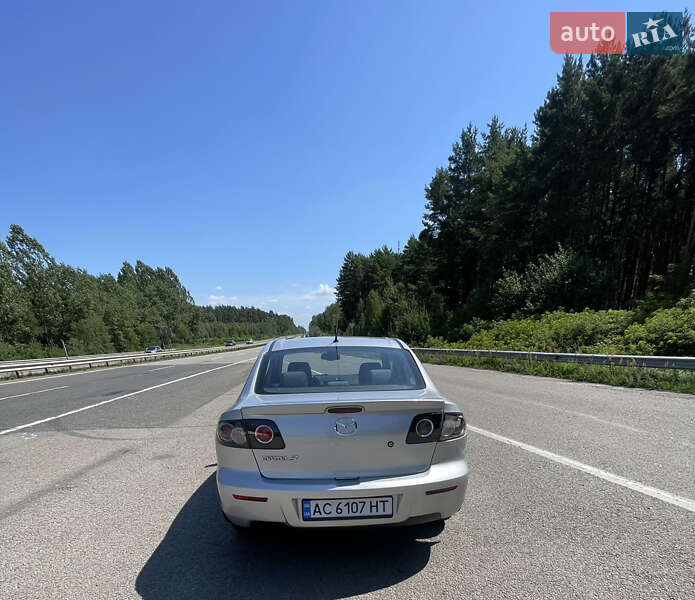 Седан Mazda 3 2006 в Ковеле