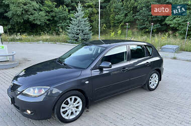Хетчбек Mazda 3 2006 в Могилів-Подільському