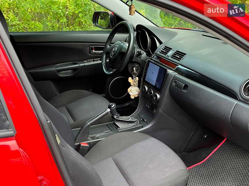 Хэтчбек Mazda 3 2007 в Киеве