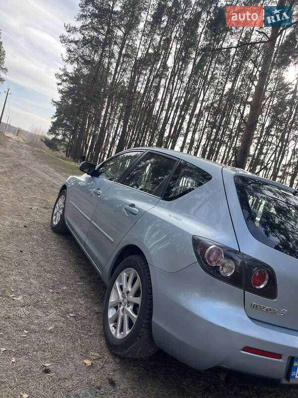 Хэтчбек Mazda 3 2008 в Луцке
