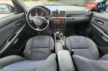 Седан Mazda 3 2006 в 