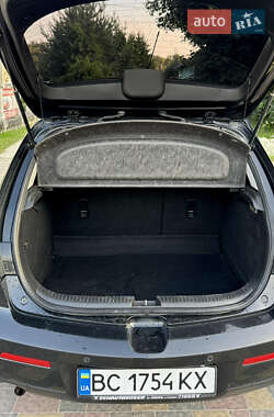 Хэтчбек Mazda 3 2008 в 