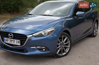 Седан Mazda 3 2016 в 