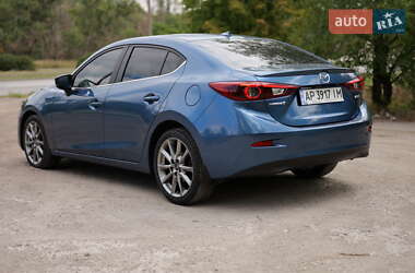 Седан Mazda 3 2016 в 