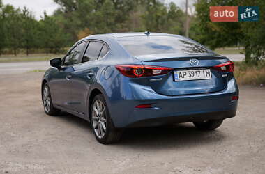 Седан Mazda 3 2016 в 