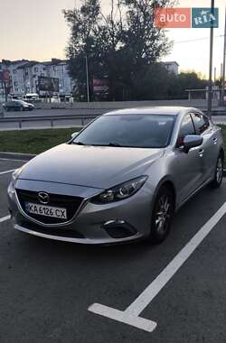 Mazda 3 2016