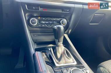 Хэтчбек Mazda 3 2013 в 