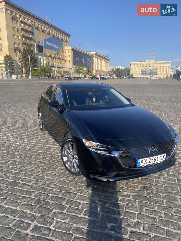 Седан Mazda 3 2023 в Харькове
