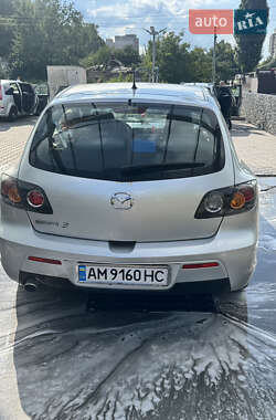 Хэтчбек Mazda 3 2007 в 