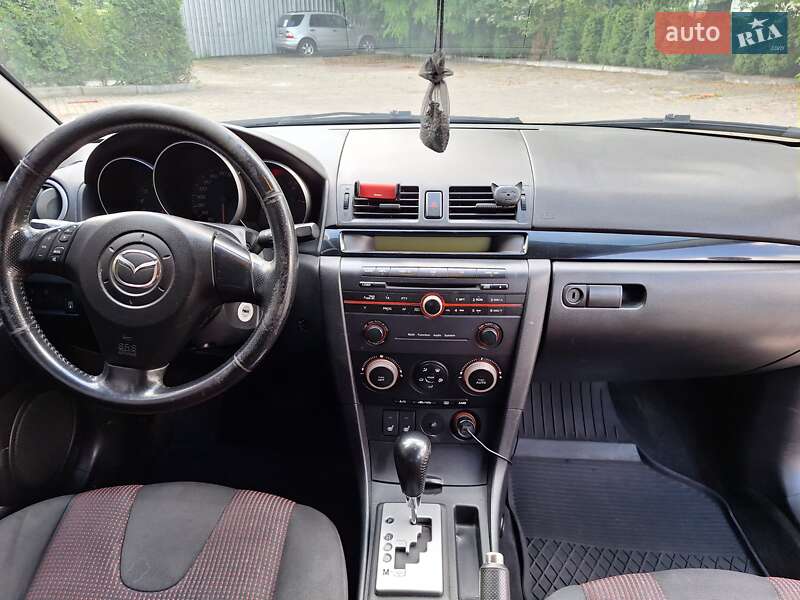 Седан Mazda 3 2005 в Львове