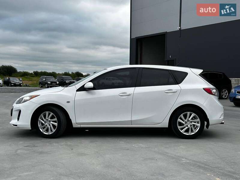 Хэтчбек Mazda 3 2012 в Львове