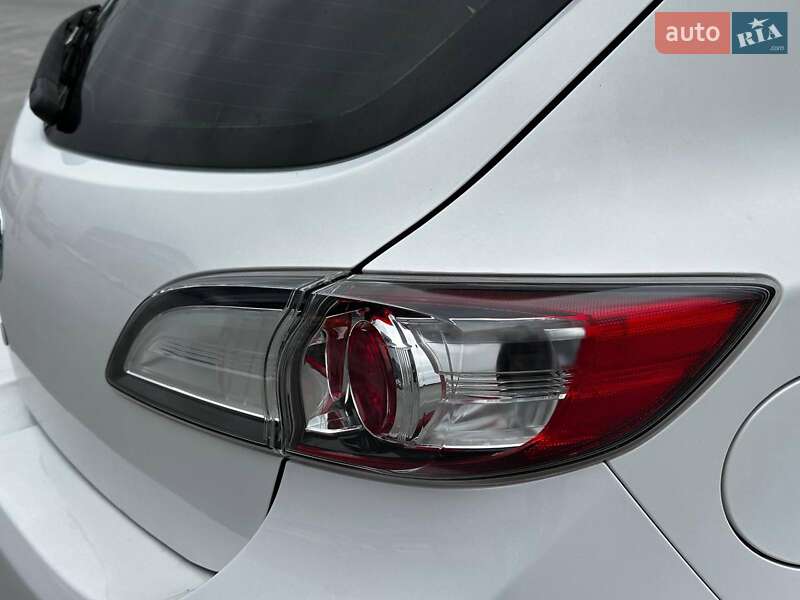 Хэтчбек Mazda 3 2012 в Львове