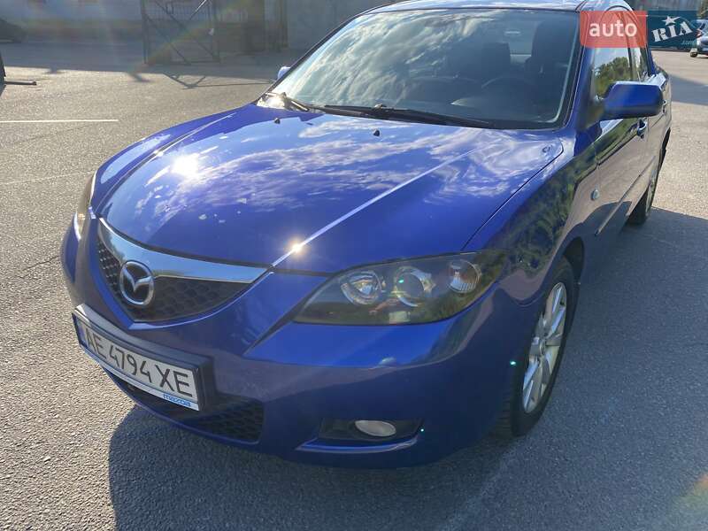 Седан Mazda 3 2007 в Дніпрі