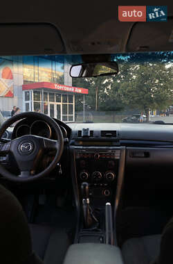 Седан Mazda 3 2006 в 