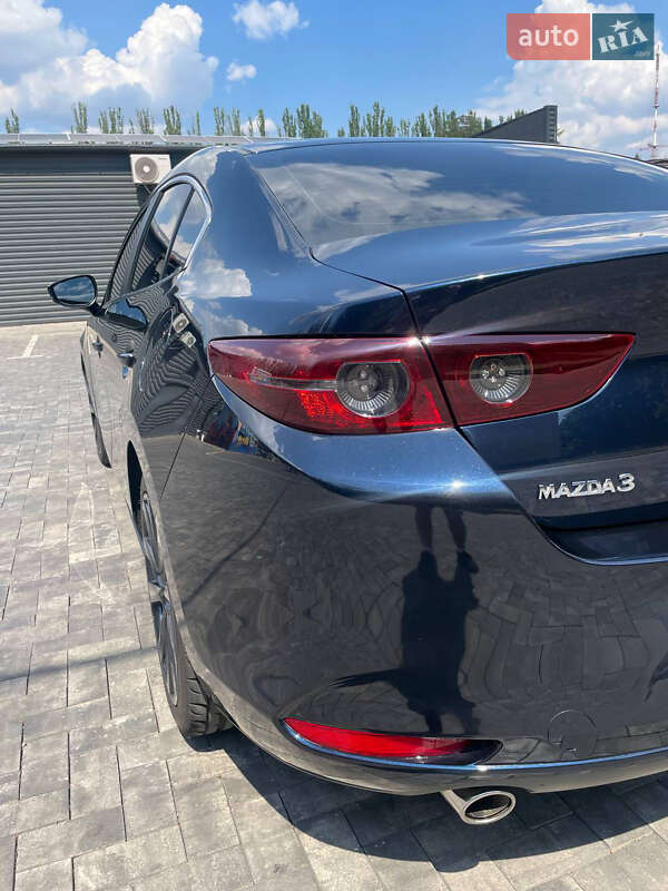 Седан Mazda 3 2020 в Кривом Роге