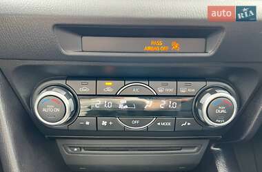 Седан Mazda 3 2016 в 