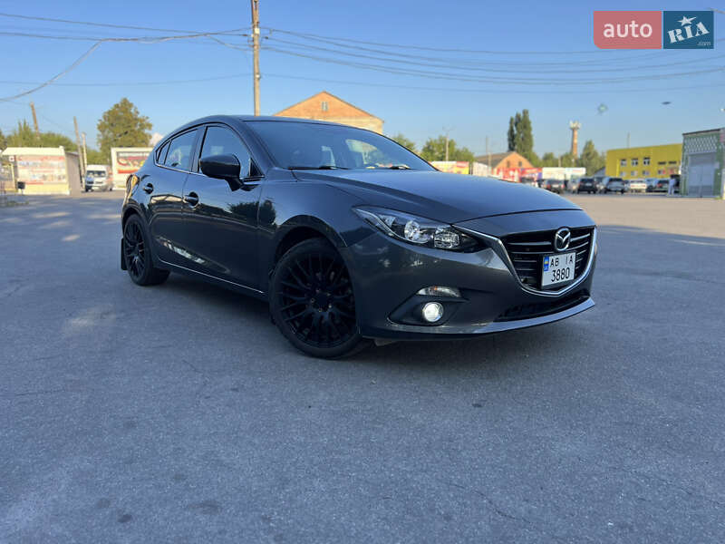 Хетчбек Mazda 3 2015 в Вінниці