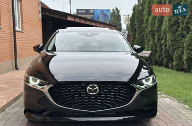 Седан Mazda 3 2021 в 