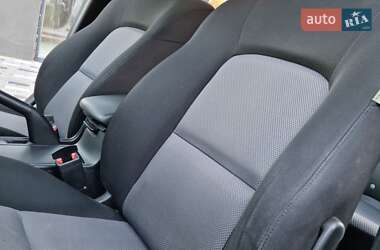 Седан Mazda 3 2007 в 