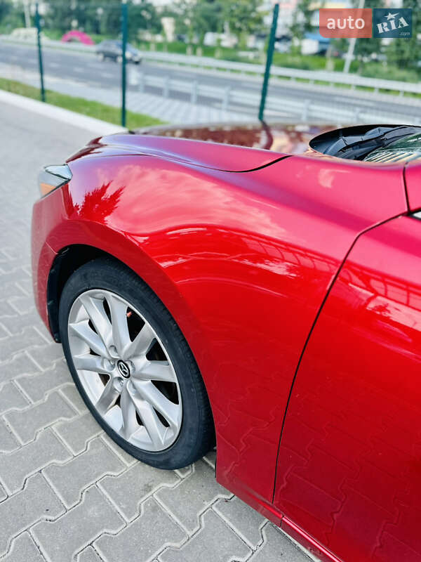 Седан Mazda 3 2016 в Киеве