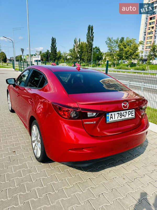 Седан Mazda 3 2016 в Киеве
