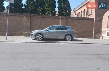 Хэтчбек Mazda 3 2010 в 