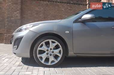 Хэтчбек Mazda 3 2010 в 