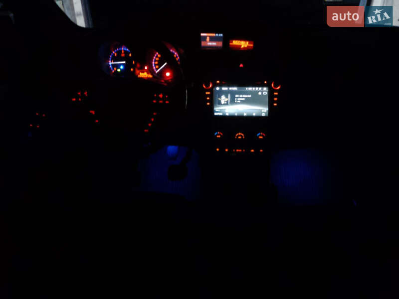 Хэтчбек Mazda 3 2010 в Черновцах фото 22 Хэтчбек Mazda 3 2010 в Черновцах