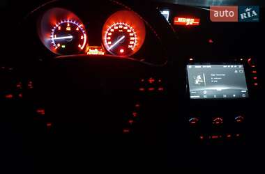 Хэтчбек Mazda 3 2010 в 