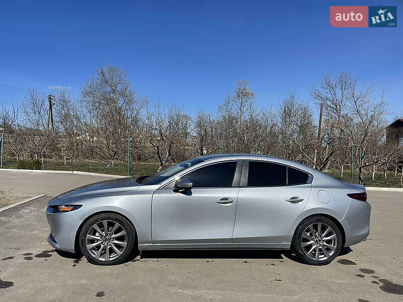 Седан Mazda 3 2020 в Киеве