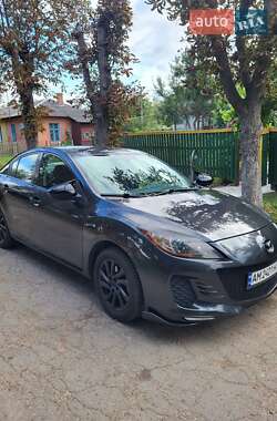 Седан Mazda 3 2012 в Коростені