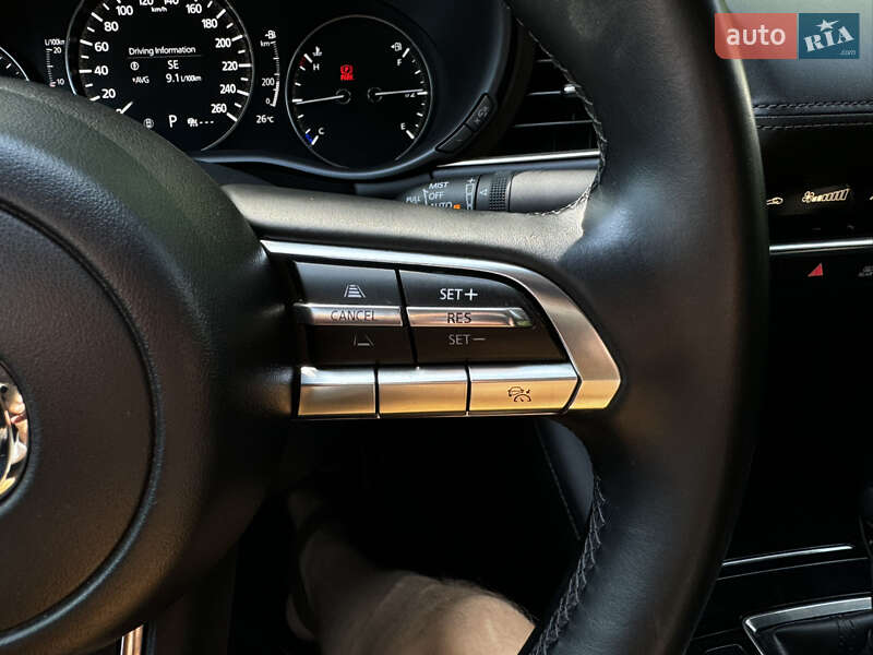 Седан Mazda 3 2019 в Южноукраинске