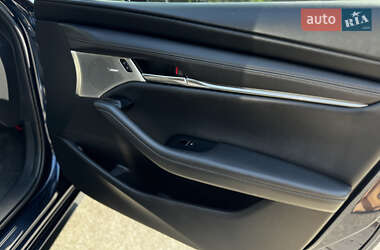 Седан Mazda 3 2019 в 