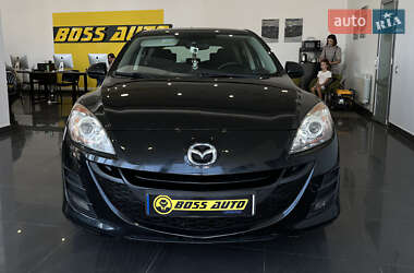 Хэтчбек Mazda 3 2010 в 